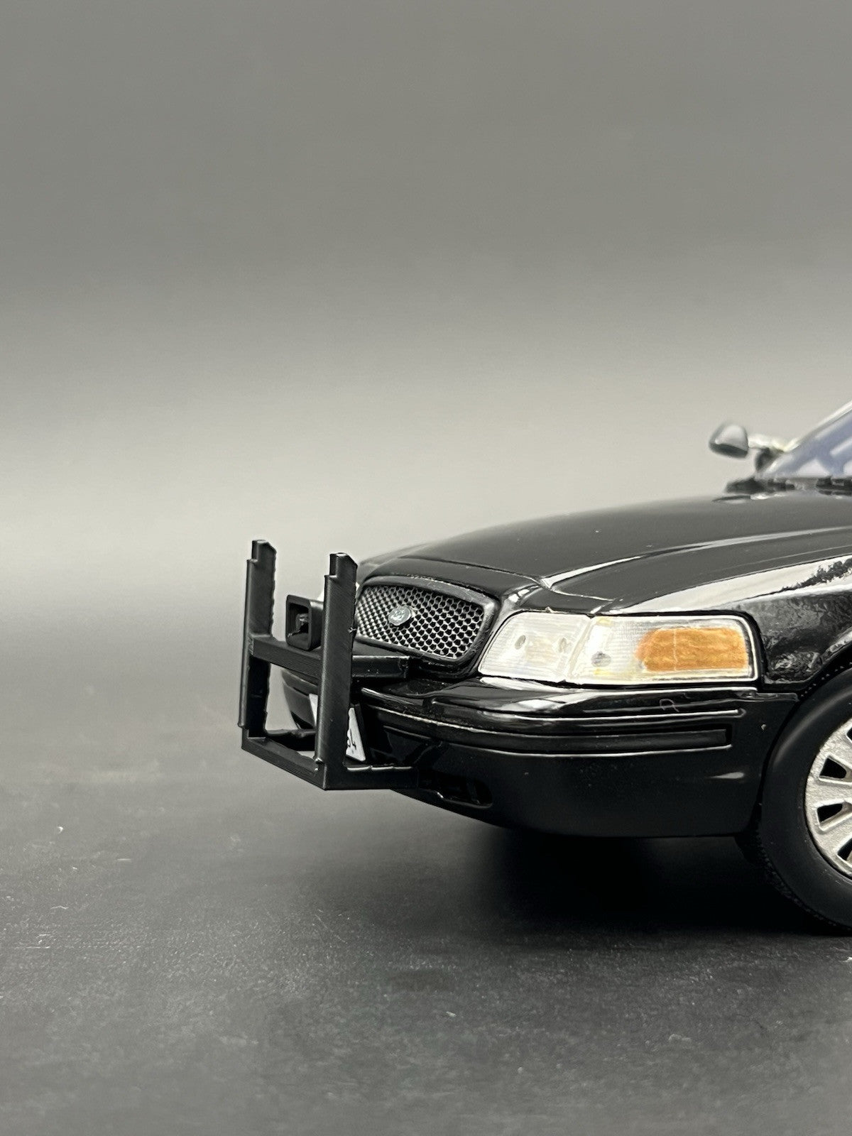 1/18 CHP Style Push Bumper For Motormax Crown Vic California Highway Patrol2