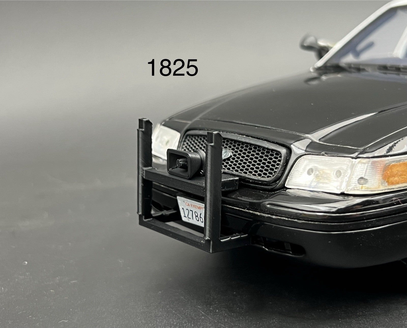 1/18 CHP Style Push Bumper For Motormax Crown Vic California Highway Patrol0